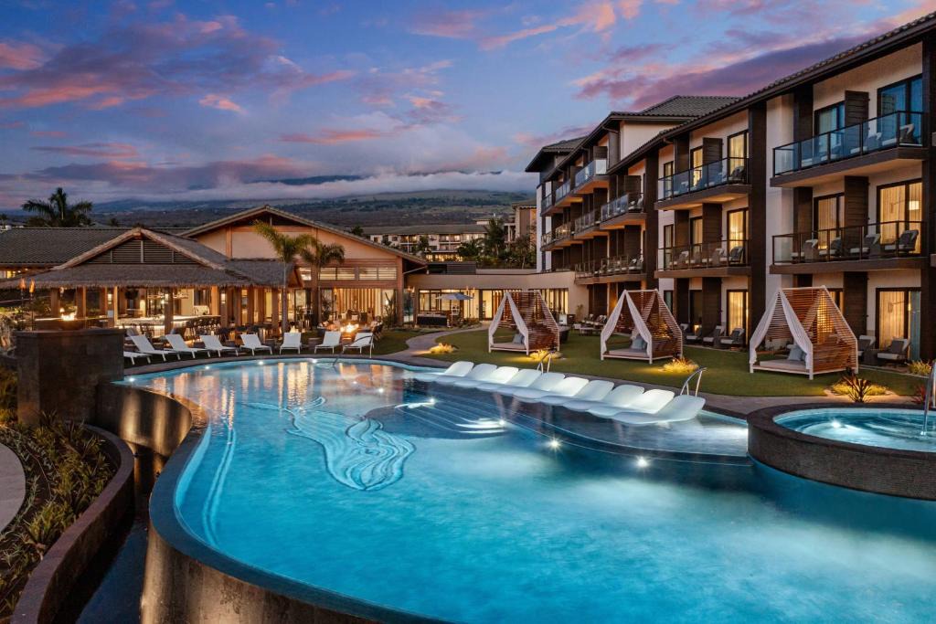 Wailea Hotel | AC Hotel by Marriott Maui Wailea