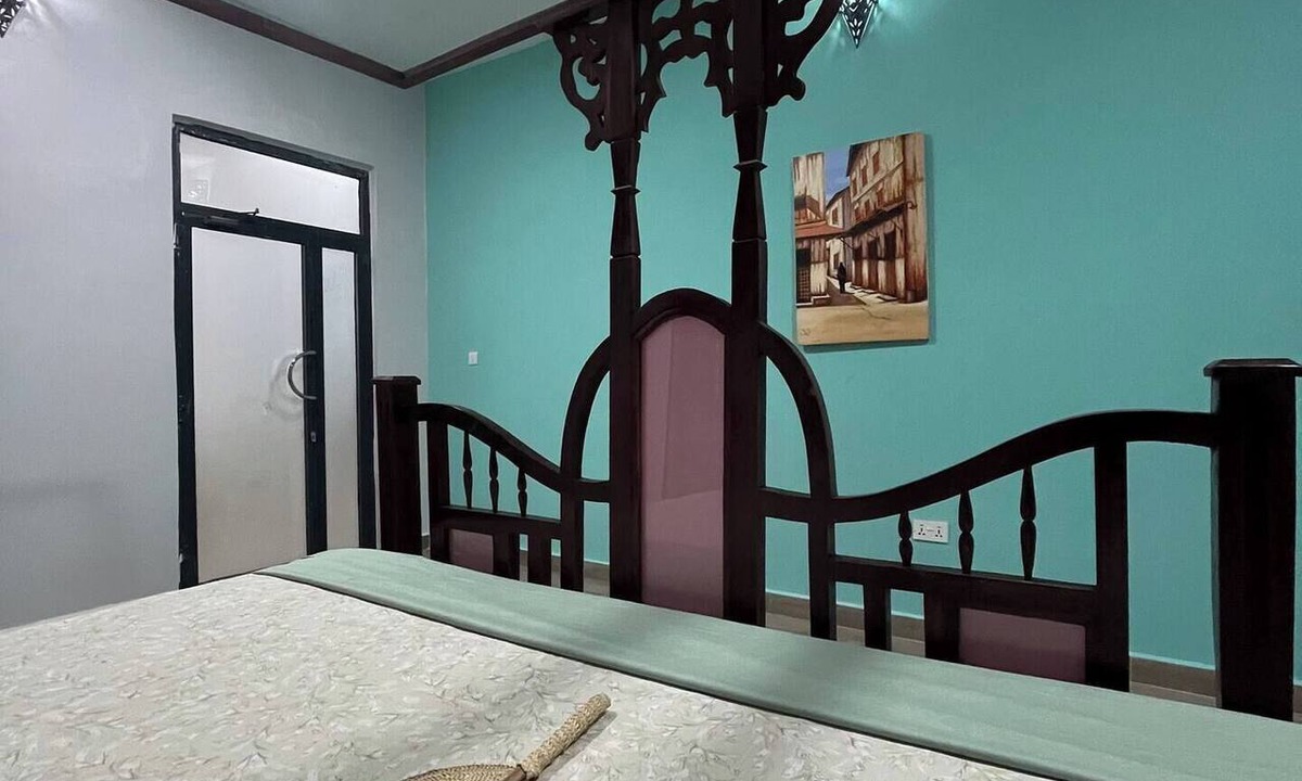 Jambiani House | Azure Chameleon House.