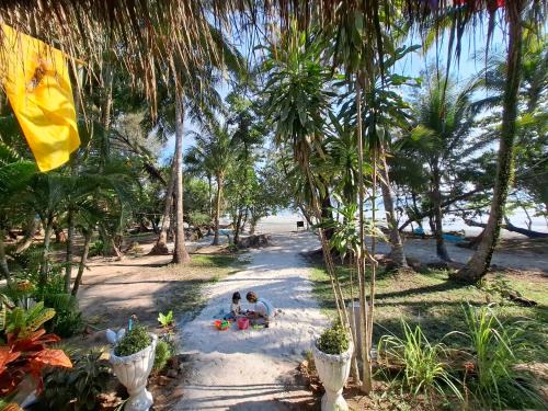Ranong Resort | Baan Suan Kayoo 1 Long beach Aow Yai
