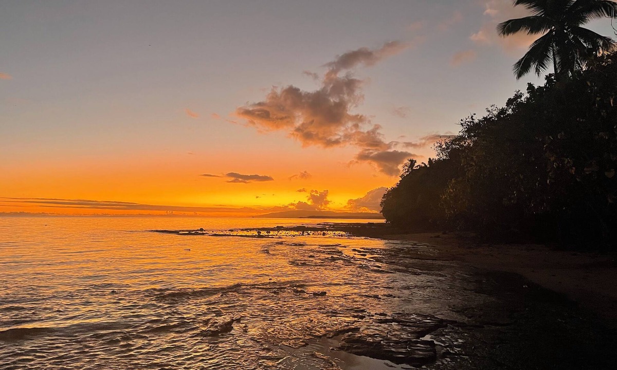 Northern Division House | Beachfront Retreat at Rainbow Reef