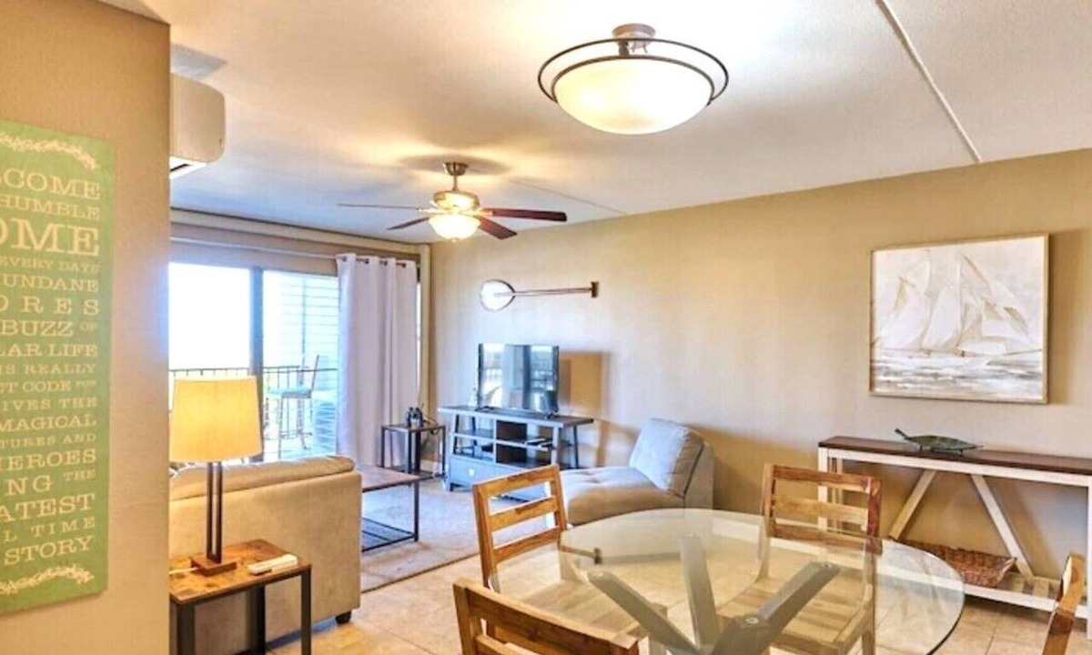Kihei Condo | Beautiful Ocean View! Newly renovated kitchen and 2 Air Conditioners