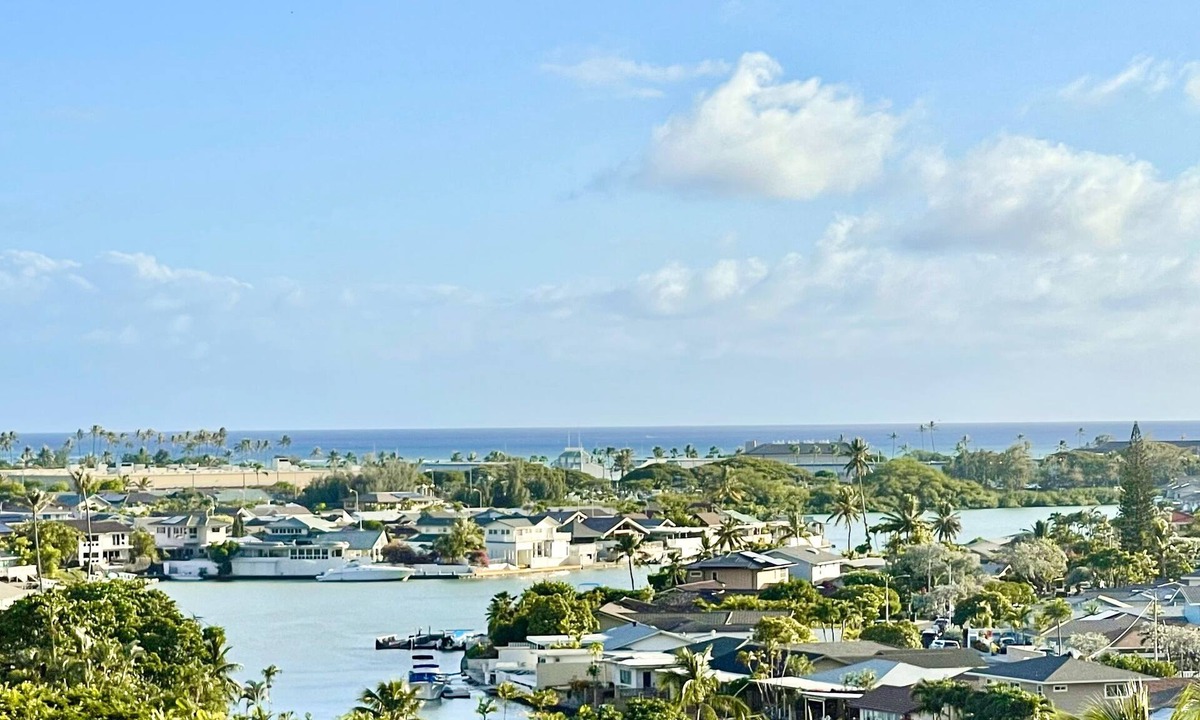 Hawaii Kai Apartment | Breathtaking Ocean Views! Peaceful Retreat/No Resort Fees.