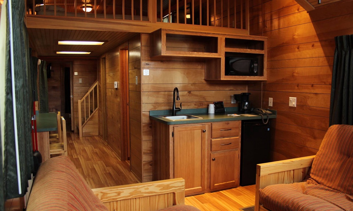 Sandusky Cabin | Cedar Point's Lighthouse Point