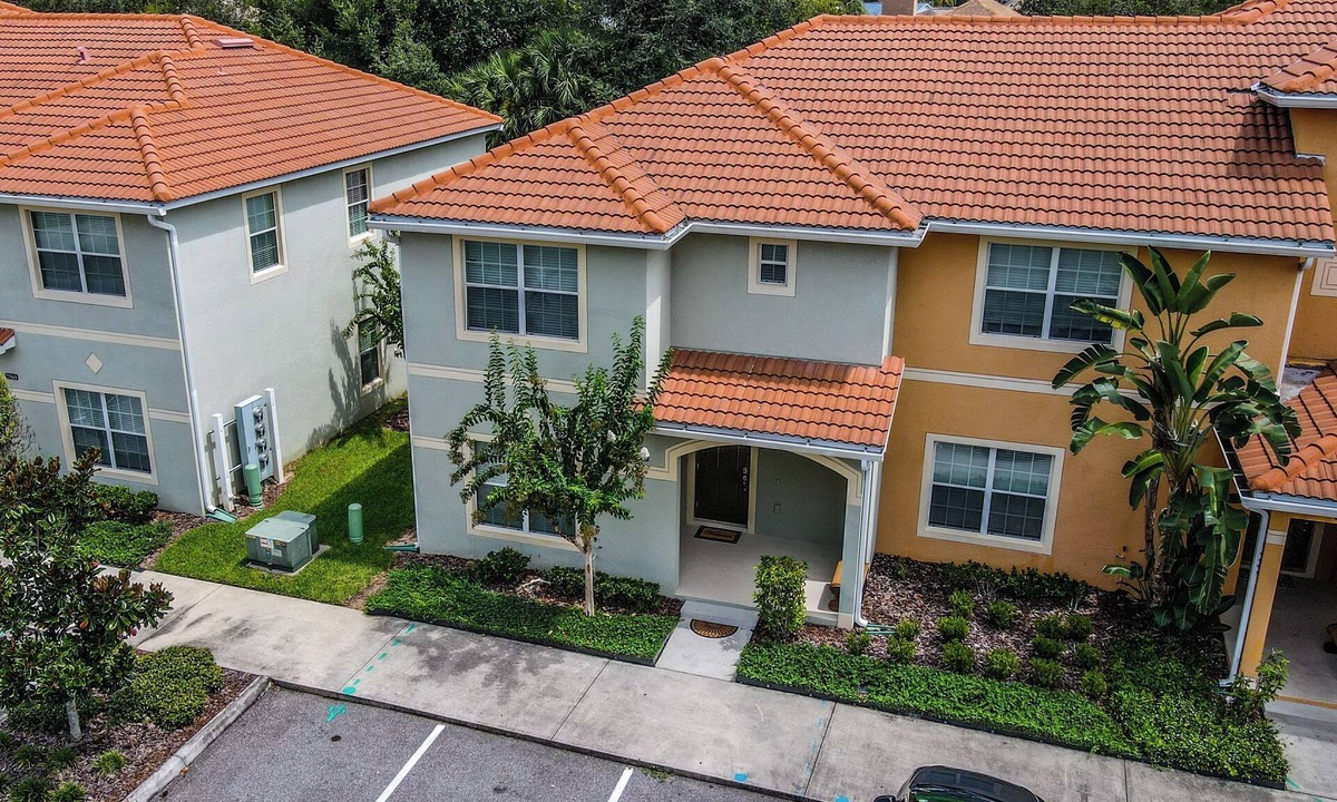 Lindfields House | Cozy home next to Disney World with private pool and grill! 2963