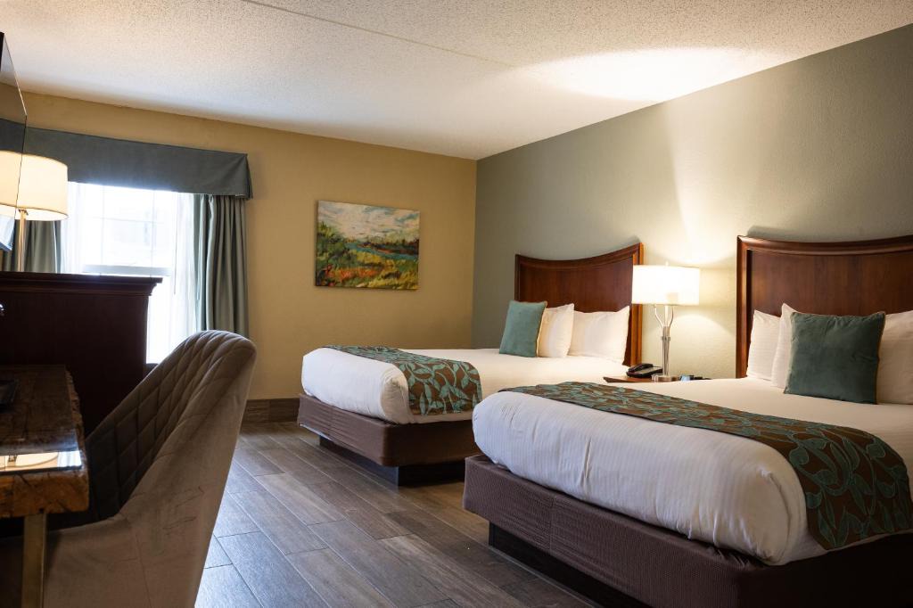 Holyoke Hotel | D. Hotel Suites & Spa