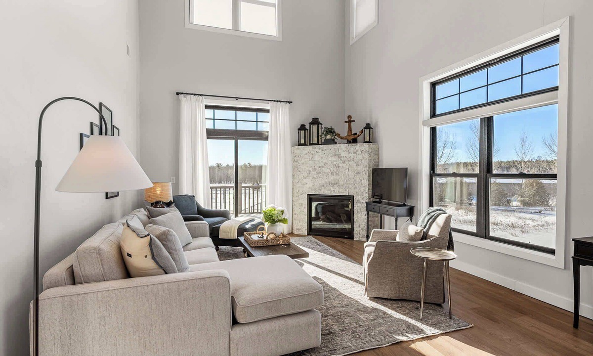 Egg Harbor Condo | Egg Harbor: new build, indoor pool, gym
