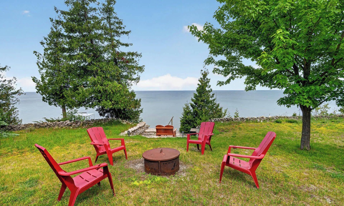Egg Harbor House | Egg Harbor Waterfront home