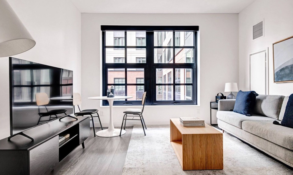 South of Washington Apartment | Exquisite South End 1BR w/Gym, W/D & Pool, near SoWa, by Blueground