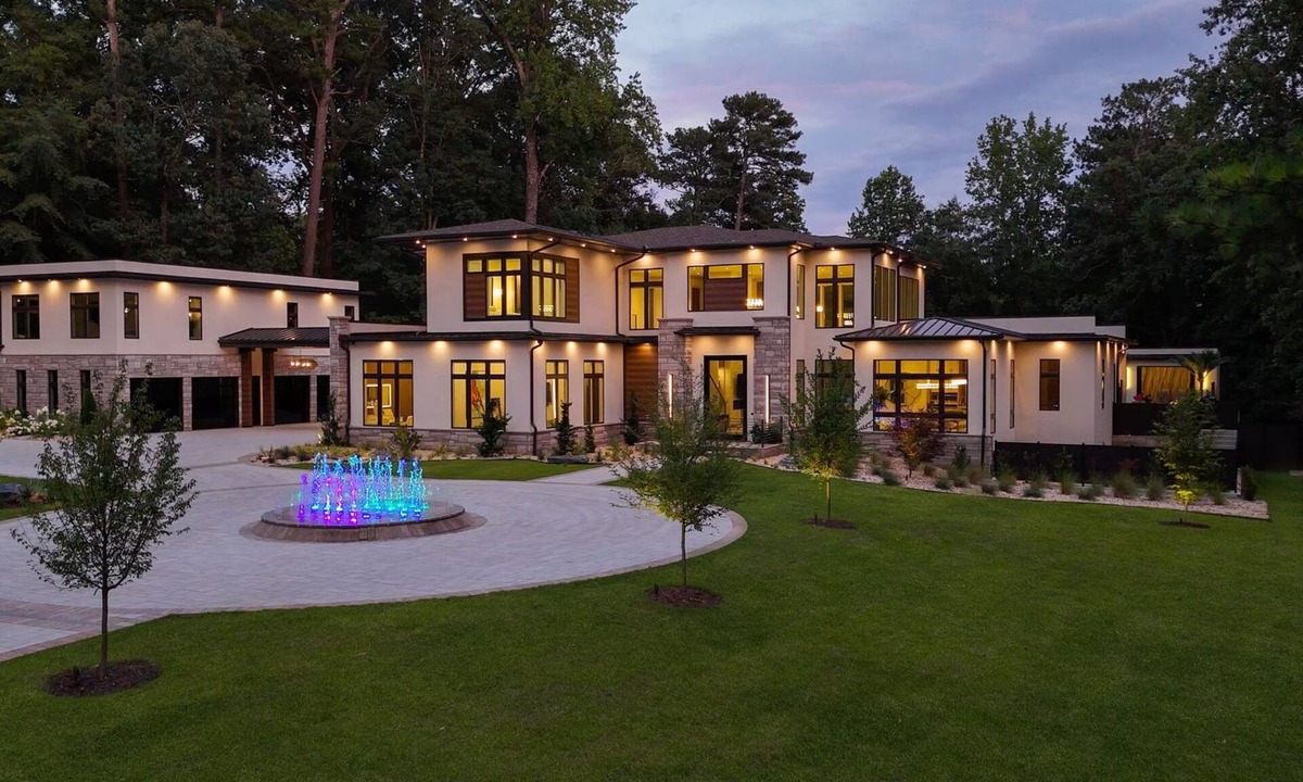 Buckhead House | Gated Private Luxury Resort in Buckhead, Atlanta