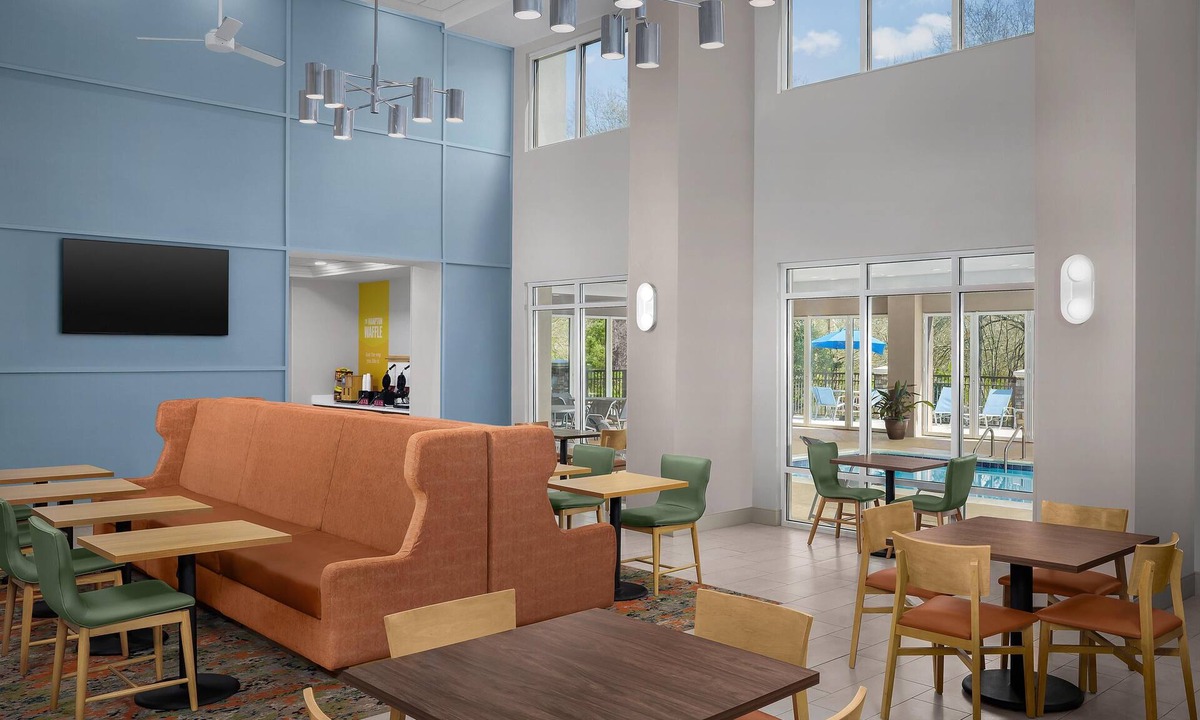 Clinton Hotel | Hampton Inn & Suites Clinton - I-26