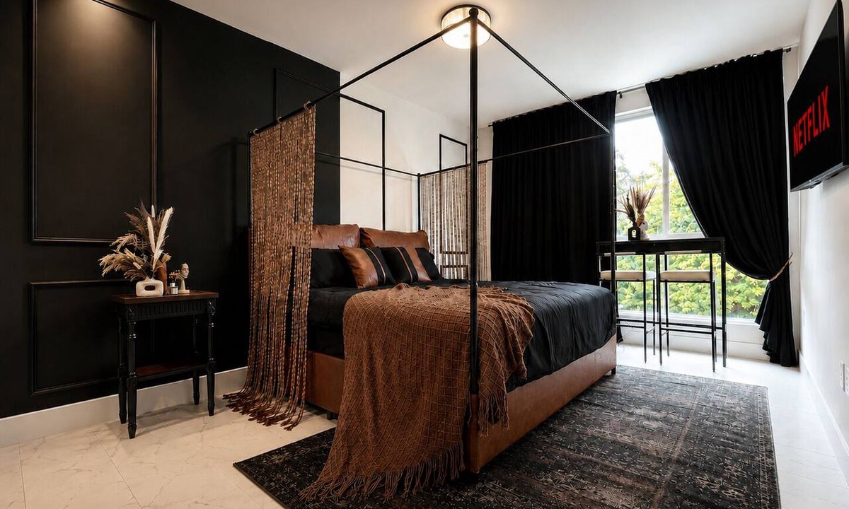 Parkside Apartment | Hollywood Luxury Gem - 3 king beds - pool - gym - near ocean