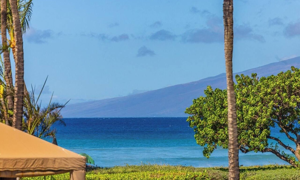 Honokowai Condo | Honua Kai | Oceanfront 3 BR Sleeps 10 | Car Incl. w/6+ Nights | HKH-150 by KBM