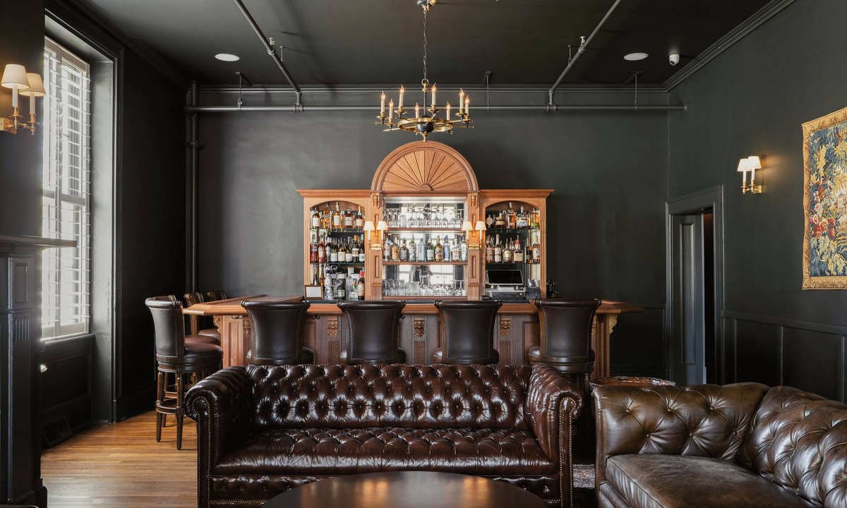 Winnsboro Hotel | Hotel Everett