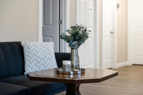 Atlantic House | Judkins Upper Suite Near Downtown & Light Rail