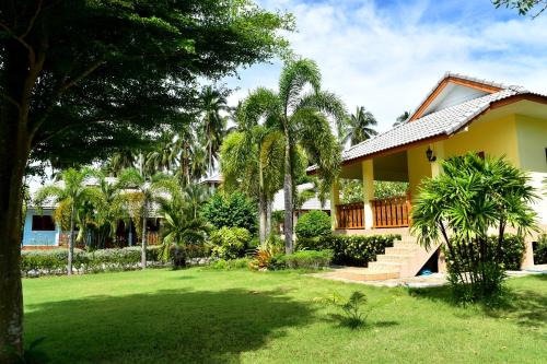 Phongprasan House | Kate House Bangsaphan