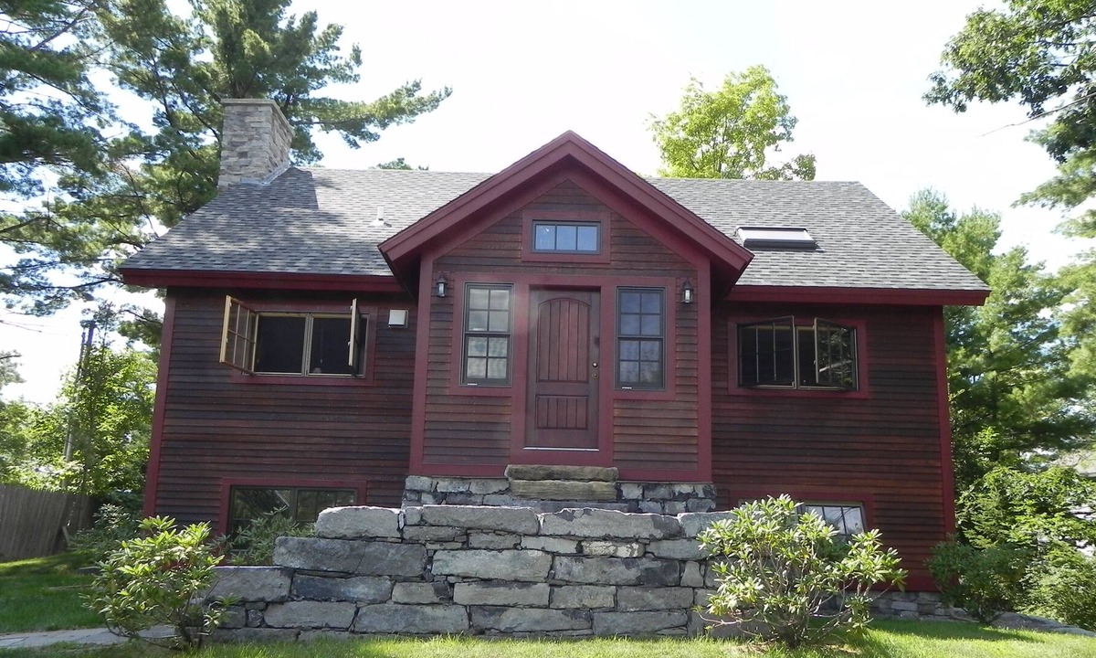 Moriah Center House | Lake Champlain Waterfront House with Private Dock and Boat Mooring