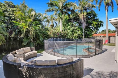 Lighthouse Point House | Lighthouse Point Oasis w Pool and Hot Tub Near Beach