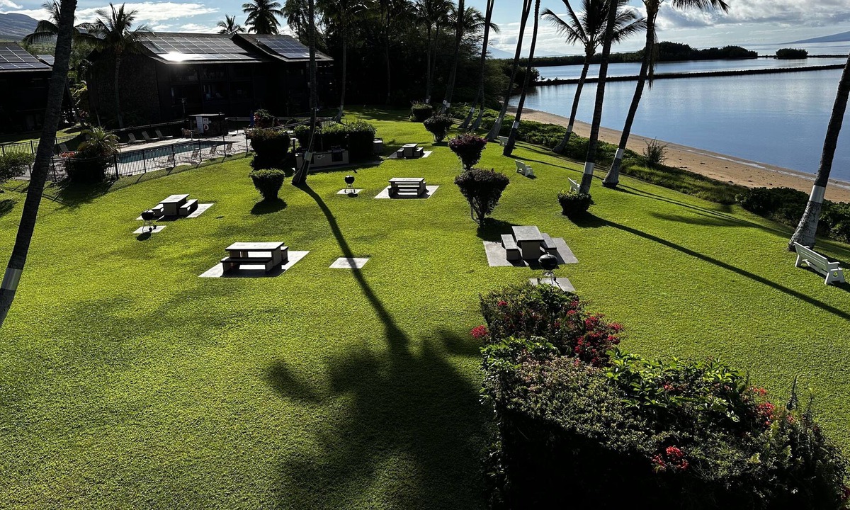 Kaunakakai Condo | Magic at Molokai. Come enjoy a nice relaxing, quiet island. Escape reality.