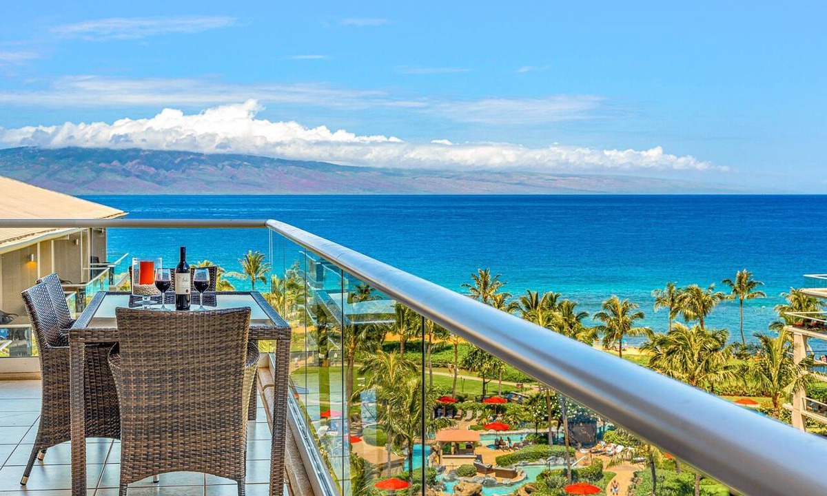 Honokowai Condo | Maui Resort Rentals: Honua Kai Konea 813 - Top Floor Deluxe 2BR, Expansive Corner Floor Plan, Stunning Ocean Views!