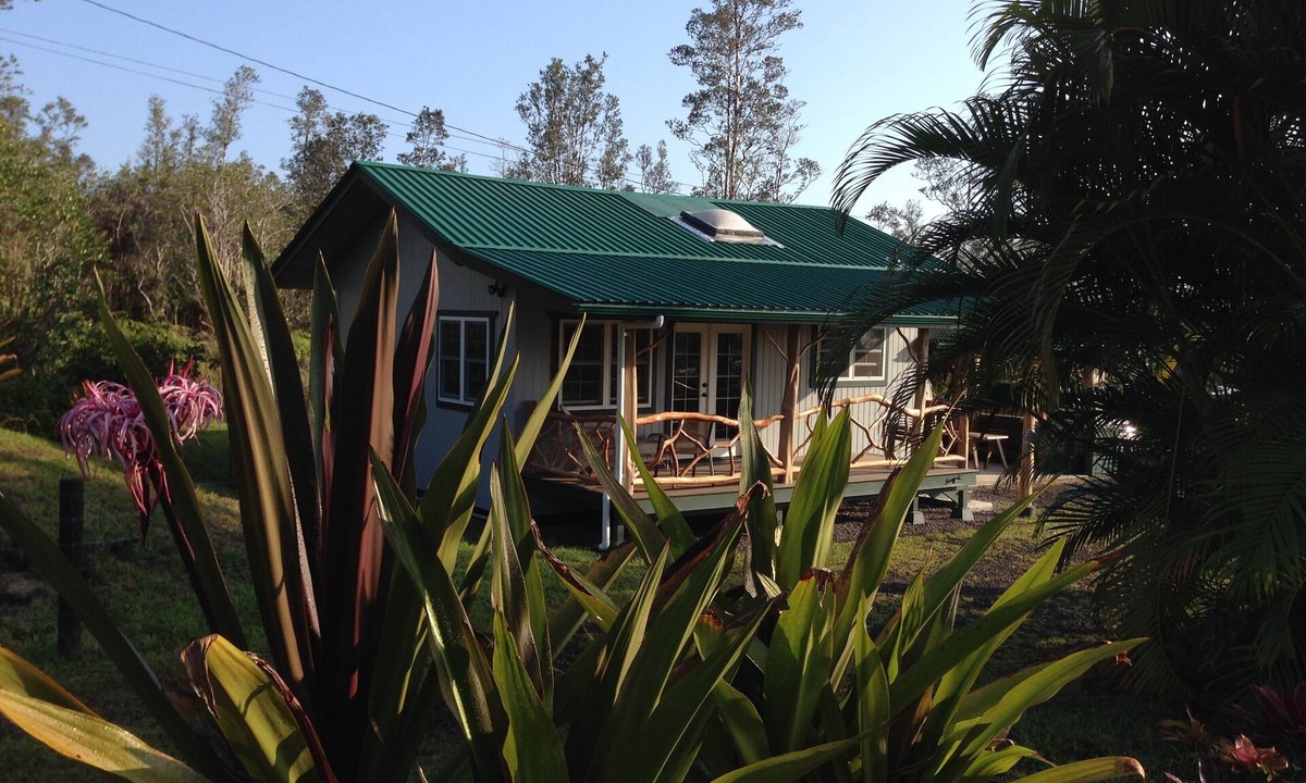 Hawaiian Acres Apartment | Most Accessable Place To Explore All That Puna Has To Offer