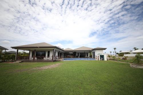 Nadi House | Naisoso Island Villa Hotel