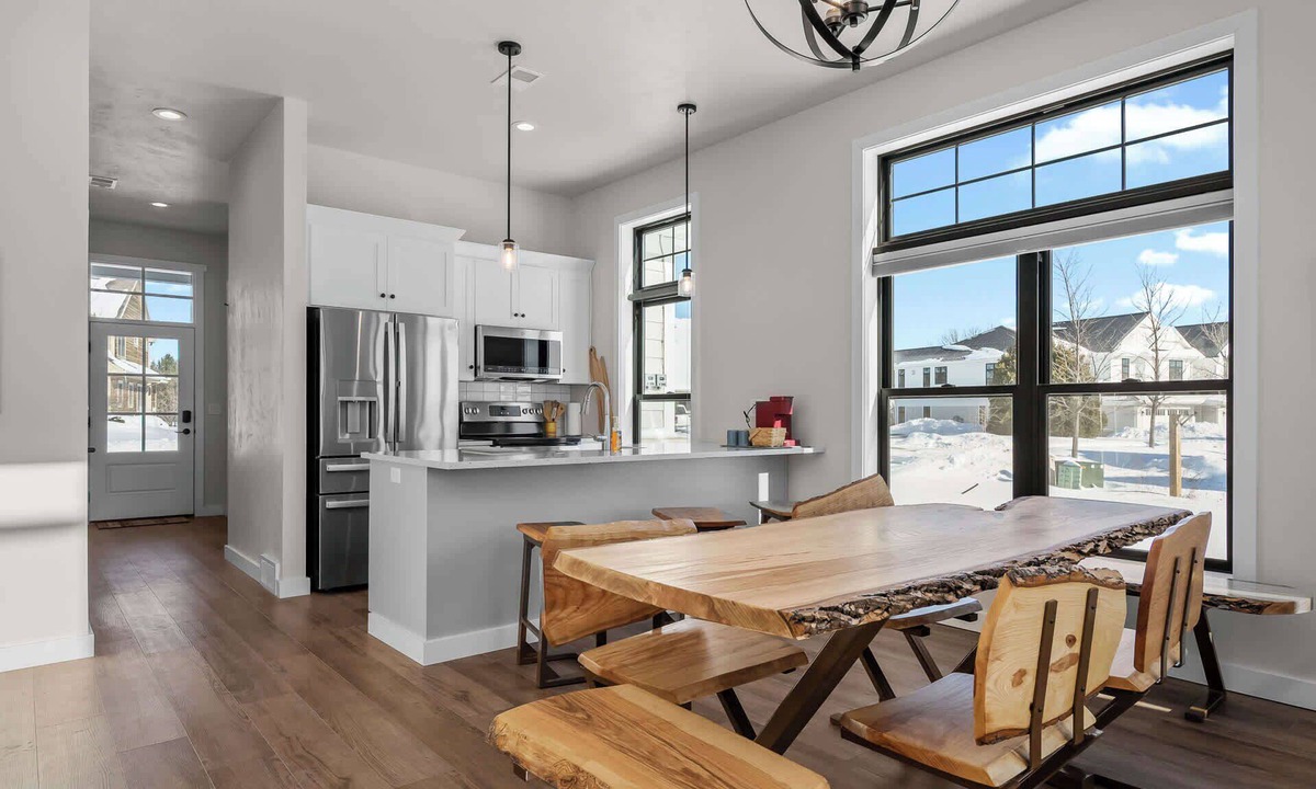 Egg Harbor Condo | New Egg Harbor Construction with Pool,Hot Tub,Gym