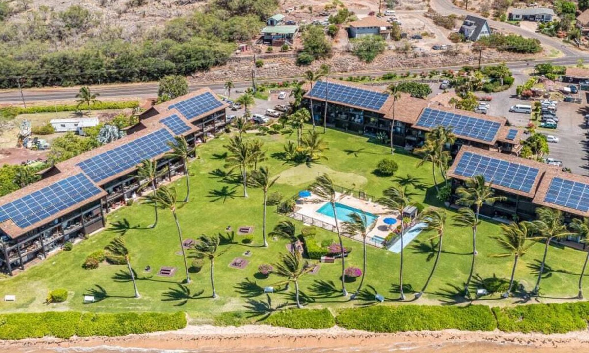 Kaunakakai Condo | Ocean Views W/Ground Lanai and Kitchen-Molokai Shores