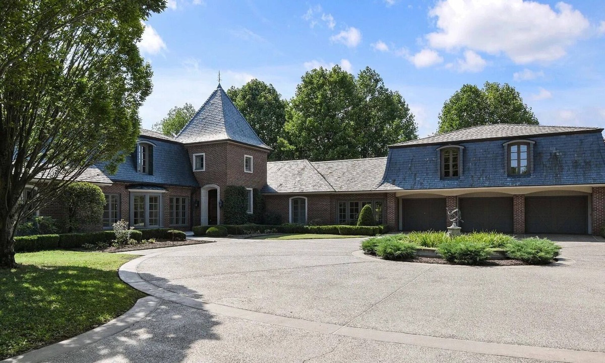 Springfield Other | Private Suites on a 35-Acre Estate- 30 Min to Nashville