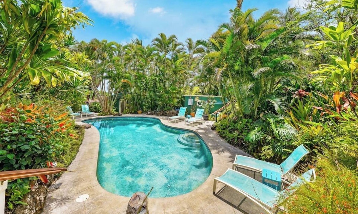 Haiku House | ★Rainbow Lookout - PRIVATE HOT TUB+ACCESS TO POOL