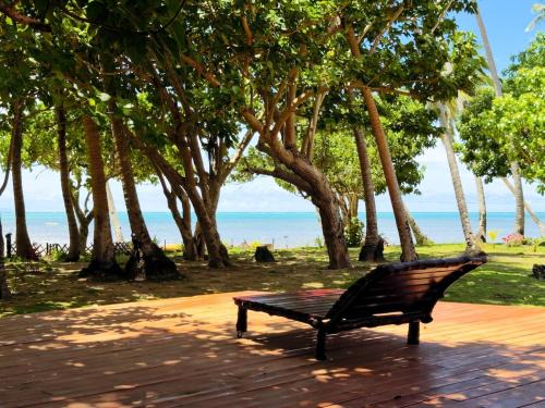Savusavu Villa | Room A with Ensuite in Nuku Beach Villa Fiji
