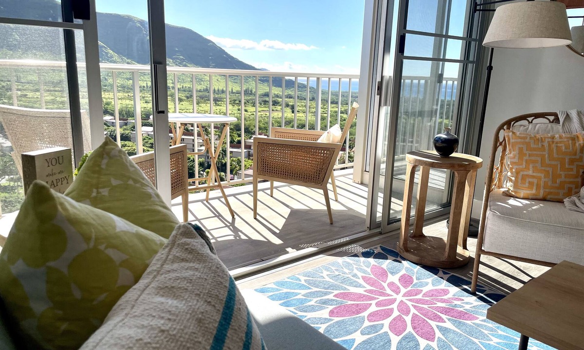 Makaha Apartment | Scenic mountain & ocean views in West Oahu! Fully furnished 2 BR vacation fun!