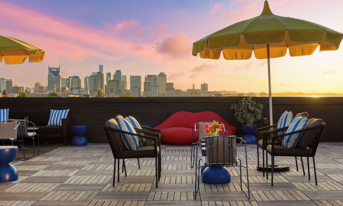 Historic Edgefield Apartment | Sleeps 144 | Entire Hotel w/Rooftop | The Carter