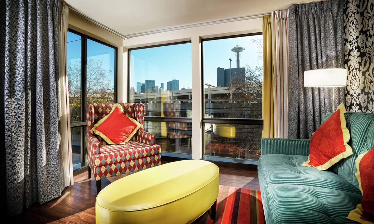 Lower Queen Anne Hotel | Staypineapple, The Maxwell Hotel, Seattle Center Seattle