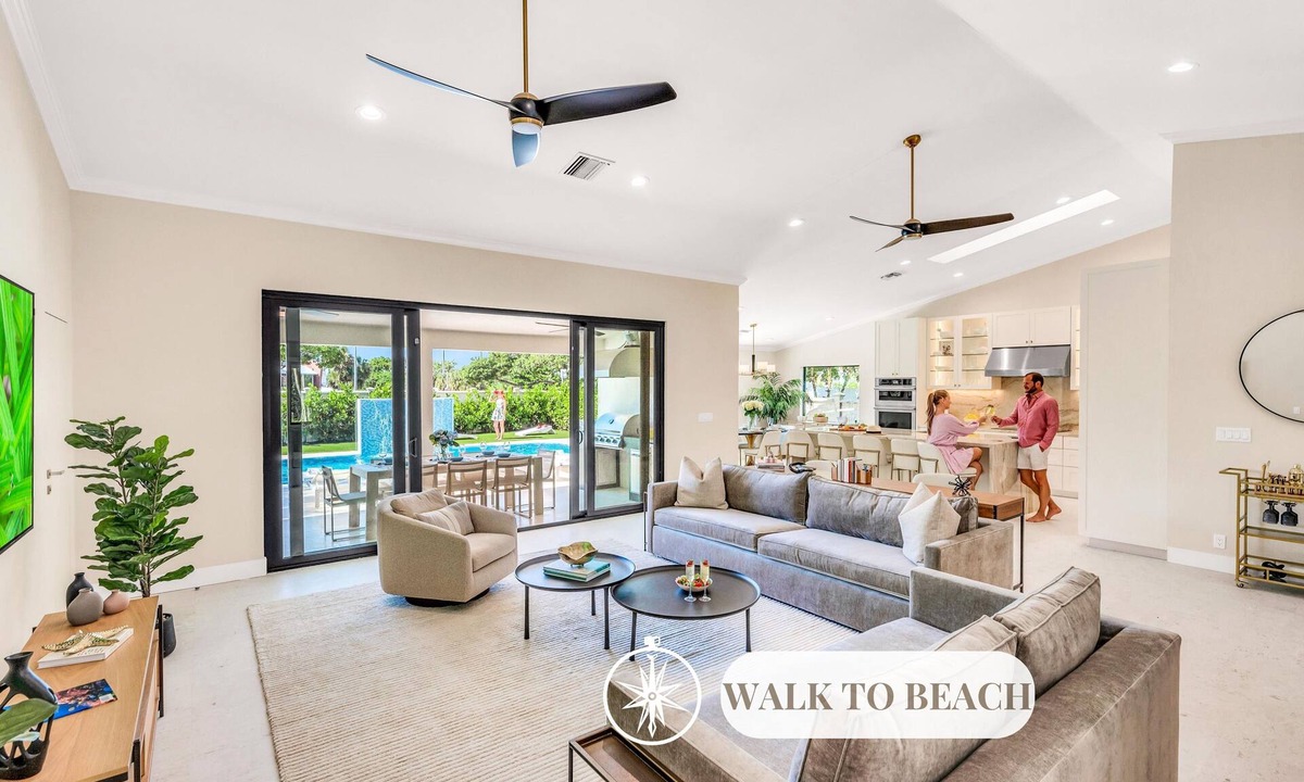 Lauderdale Beach House | Steps from Beach/Heated Pool/Sunrise Key/RESlDENCES
