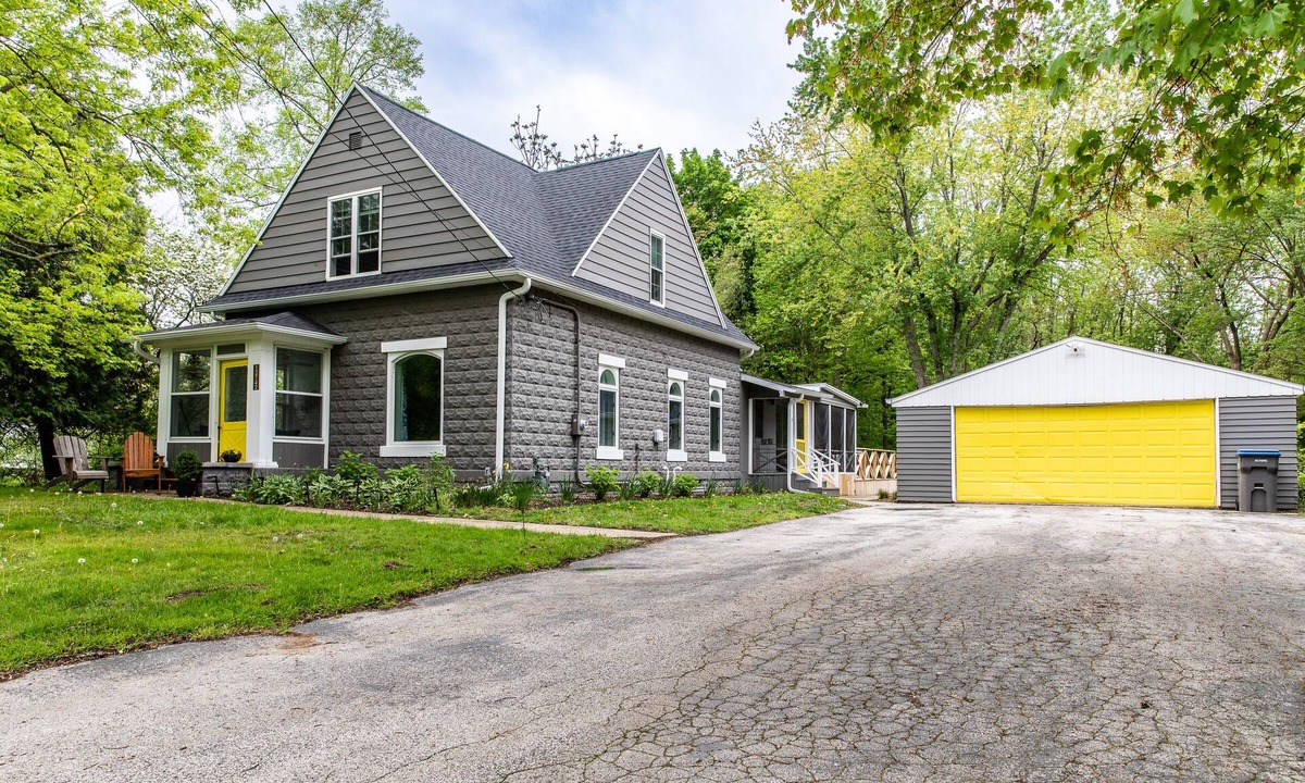 Harbert House | The Dacha - Hot Tub, Family-Friendly