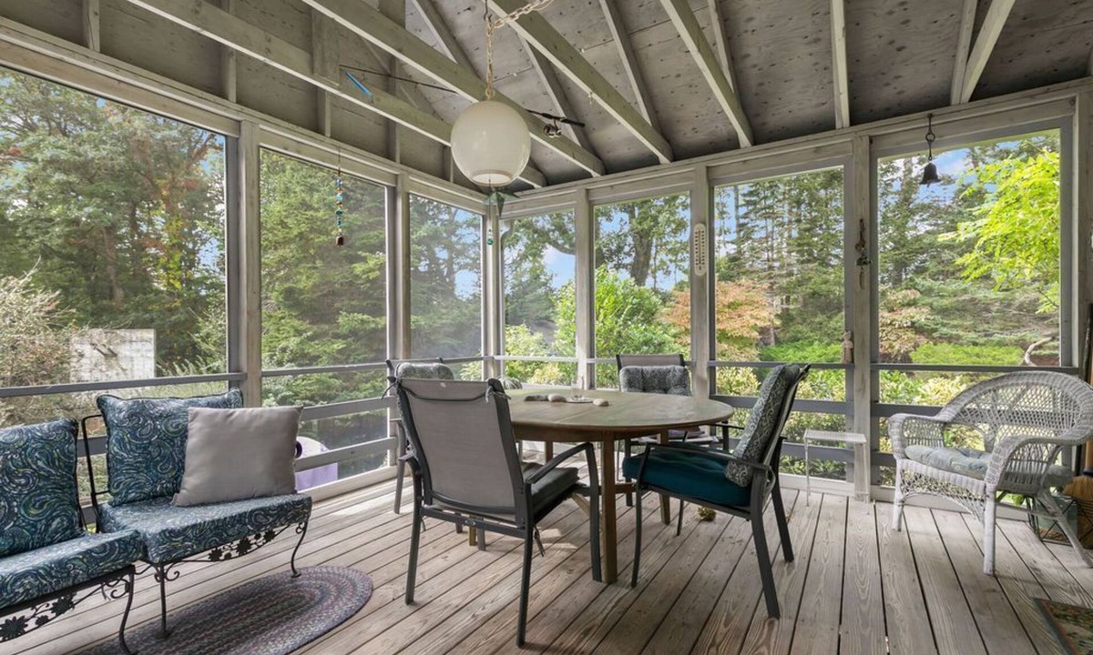 Brewster House | The Grounds - Brewster, MA