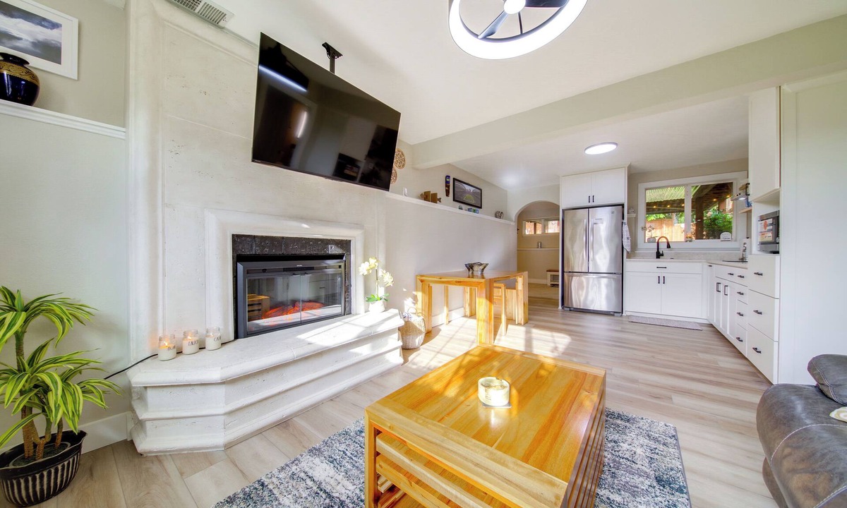 Silver Lake Apartment | 'the Silverlake Hideaway' - Chic Everett ADU