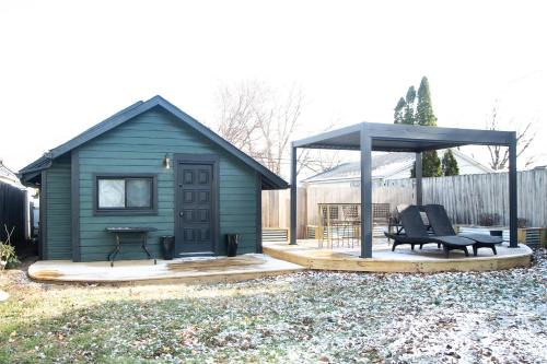 Dayton House | Tiny Home Built For A King