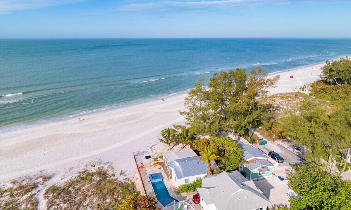 Holmes Beach House | Turtle Beach: 2 Homes, Sleeps 10, Gulf Front with 2 Pools!