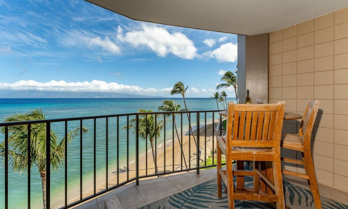 Kahana Condo | Unbeatable Deal with Spectacular Views on Maui!