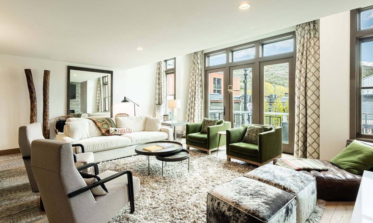 Downtown Park City Condo | Unbeatable Location - Walk to Everything! Deck, Hot Tub, BBQ at Park City Penthouse on Main