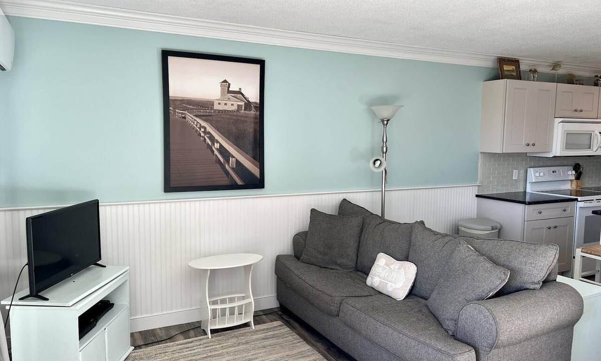 North Truro Condo | Unit #43 - Ground Floor Deluxe Studio with A/C