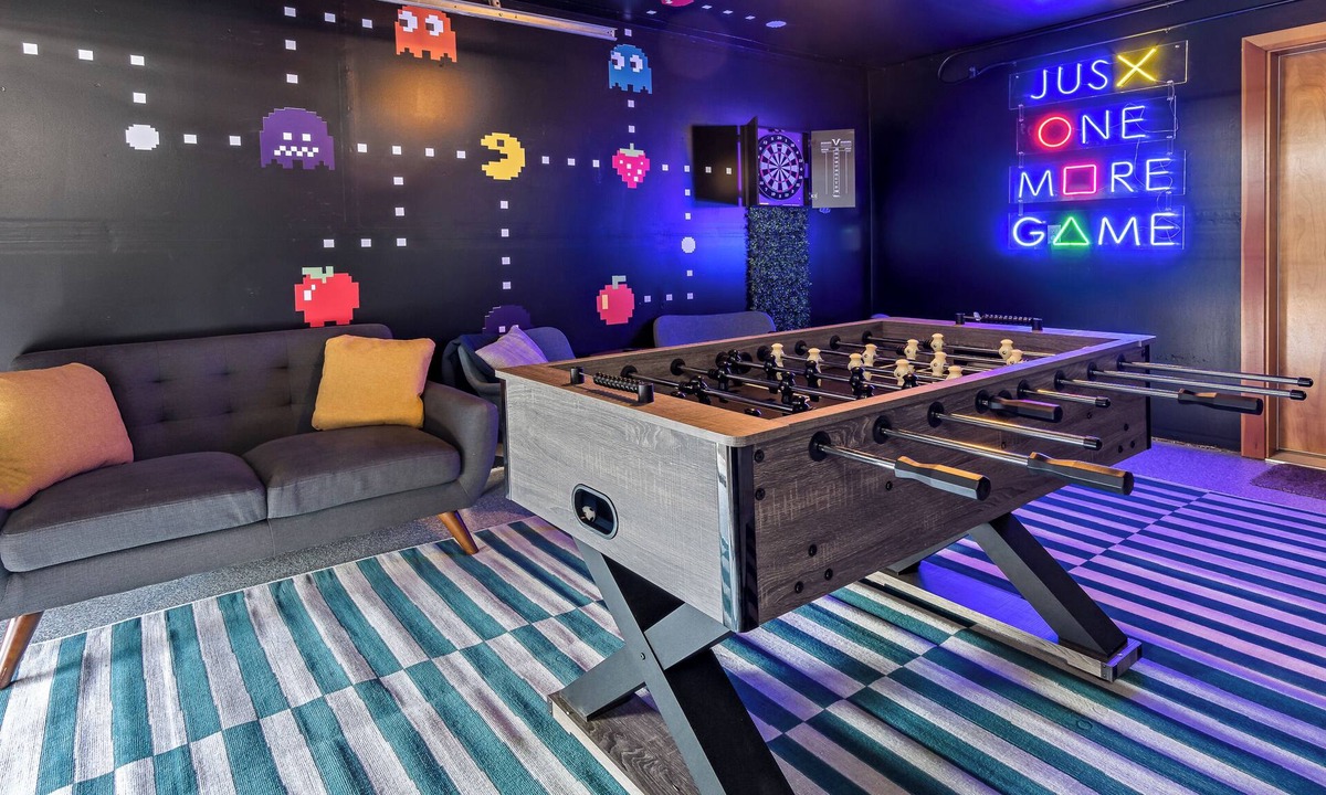 Genesee Apartment | Westside Den