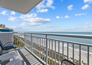 Beachfront Resort with Ocean View - Near Boardwalk!