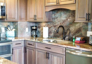 Maui Parkshore 410 - Modern Renovation & Stunning Ocean Views, Kamaole III Beach