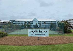 Recently updated! 3 bed 3 bath waterfront condo