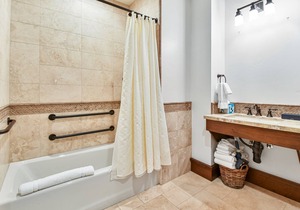 Studio in Empire Pass with Mountain Views