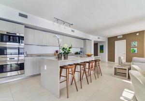 Three Bedroom Paradise Above The Ocean