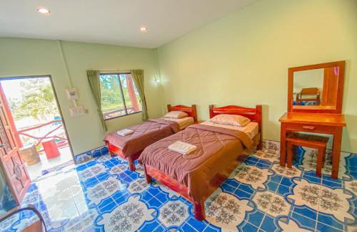 Bang Mak Ski Chalet | โชติอนุสรณ์ รีสอร์ท ชุมพร