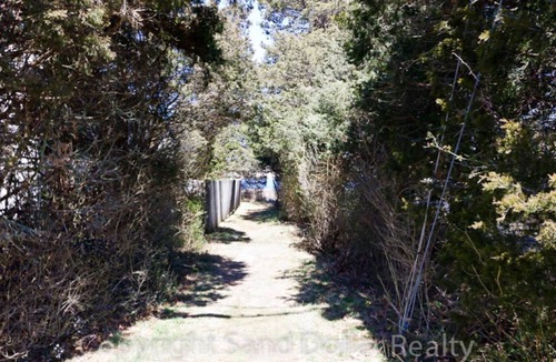 Bourne House | 14 Benedict Rd
